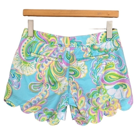 Lilly Pulitzer Shorely Blue Double‎ Trouble Floral Paisley Buttercup Shorts - Picture 3 of 12
